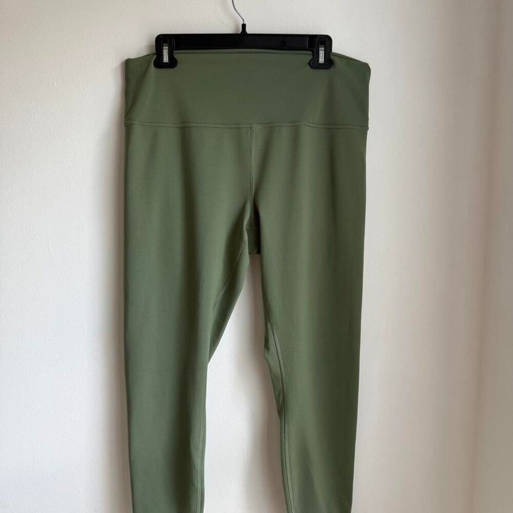 Lululemon Women's Green and Khaki Leggings